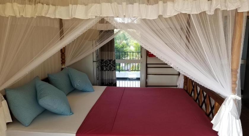 Paradise Hilltop Villa & Apartment กอลล์ ภายนอก รูปภาพ