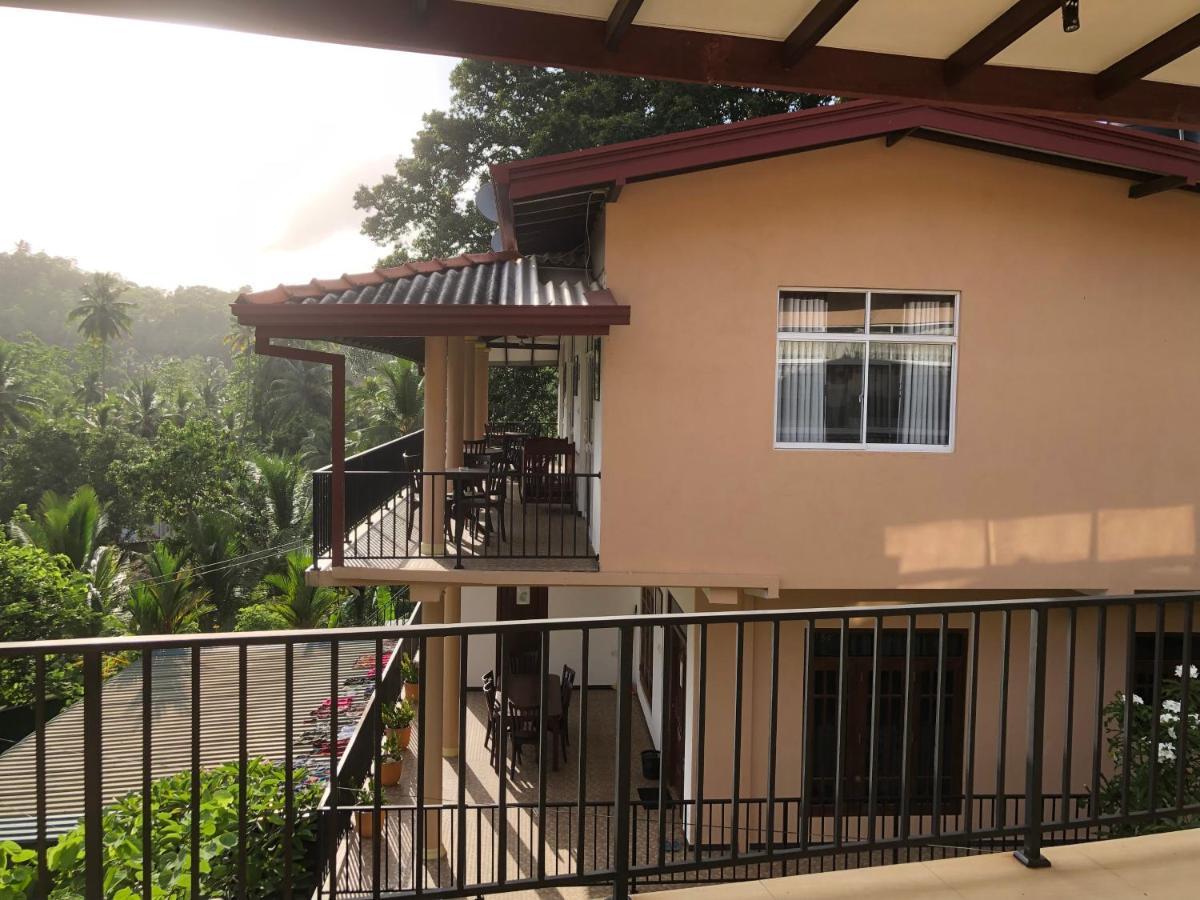 Paradise Hilltop Villa & Apartment กอลล์ ภายนอก รูปภาพ