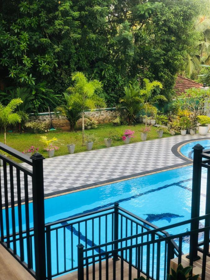 Paradise Hilltop Villa & Apartment กอลล์ ภายนอก รูปภาพ